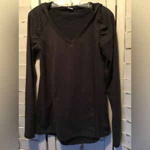Diadora v-neck, long sleeve hoodie like new
